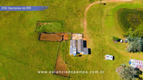 Gilberto Monteiro - Pra ti guria [VDownloader].00_02_11_08.Quadro028_3137156bd146502c1b79a079318889b6453b80cb.jpg